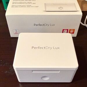 Hearing Aide Dehumidifier